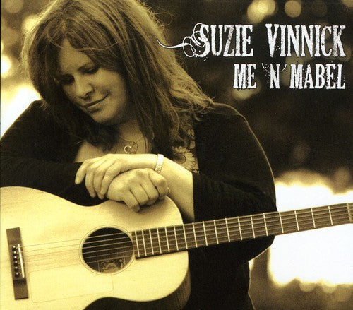 Suzie Vinnick: Me N Mabel - COMPACT DISCS