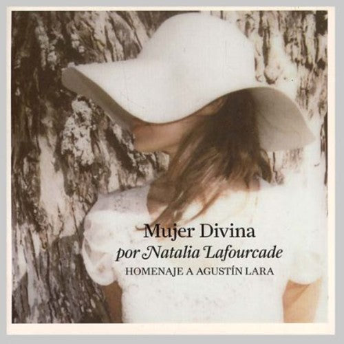 Natalia Lafourcade: Mujer Divina: Homenaje a Agustin Lara - COMPACT DISCS