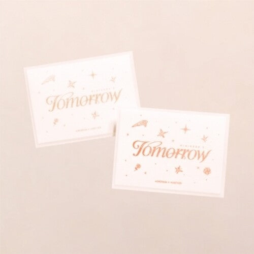 Tomorrow X Together ( Txt ): Minisode 3: Tomorrow - Weverse Albums Random Cover Version - incl. Card Holder, Sticker, Stamp Sticker, Photocard A, Photocard B + QR Card - COMPACT DISCS