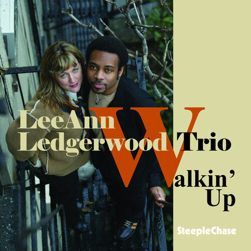 LeeAnn Ledgerwood: Walkin' Up - COMPACT DISCS